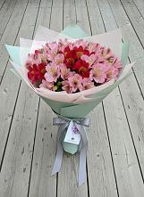 Букет цветов из:  Альстромерии в Иваньково 