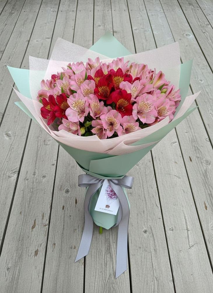 Букет цветов из: Альстромерии в Иваньково 