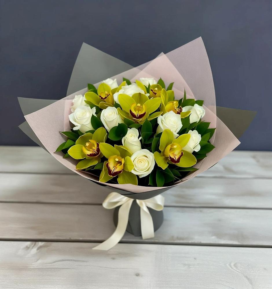 Букет цветов из: Орхидеи и Розы в Иваньково 