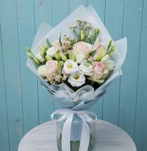 Букет цветов из:  Розы и Лизиантусы в Иваньково 