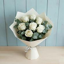 Букет Белые розы в Эвкалипте в Иваньково 