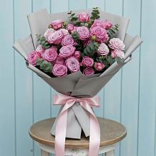 Букет цветов из:  Розы в Иваньково 